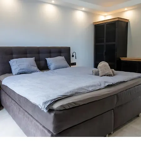 Hot Guest house